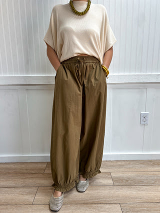 Eden Solid Wide Leg Pants-Pants-ENTRO-bottoms,FD 10/06/26,NewArrival-The Twisted Chandelier