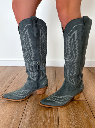 Tess Western Embroidered Pointed Toe Tall Boots-CCOCCI-The Twisted Chandelier