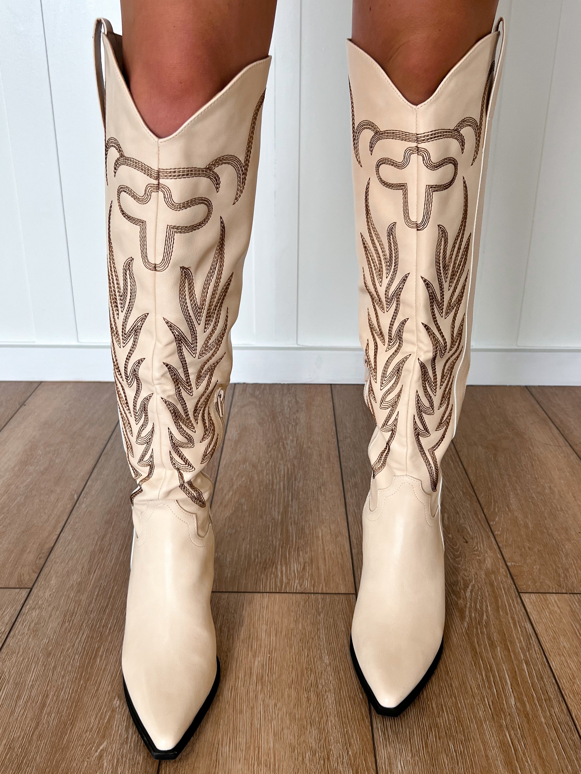 Sophia The Bronco Off White Knee High Cowboy Western Boot-OASIS SOCIETY-The Twisted Chandelier