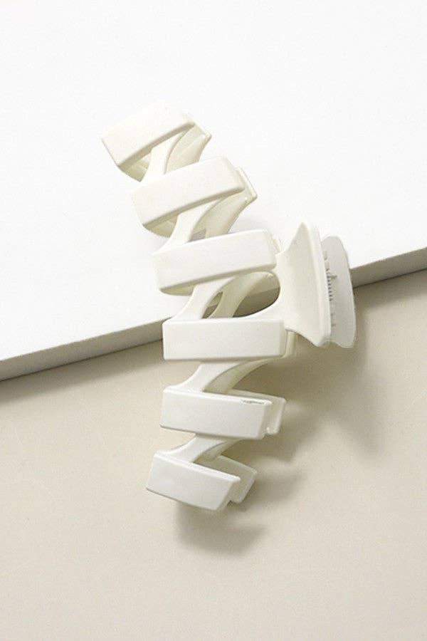 Matte Jumbo Wavy Non Slip Hair Claw Clip-JOSSLYN by wall to wall-40H389-The Twisted Chandelier