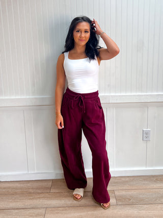 Ellison Fleece Barrel Leg Sweatpants-Pants-Zenana-bottoms,NewArrival-The Twisted Chandelier