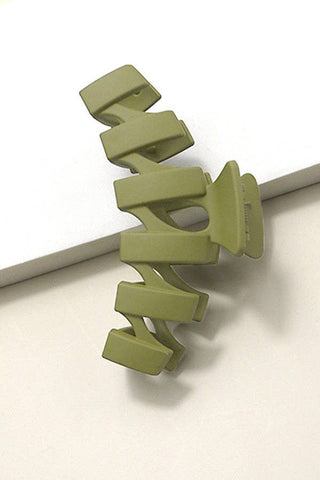 Matte Jumbo Wavy Non Slip Hair Claw Clip-Hair Claws & Clips-JOSSLYN by wall to wall-40H389-The Twisted Chandelier