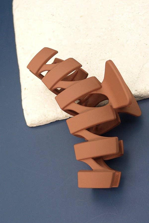 Matte Jumbo Wavy Non Slip Hair Claw Clip-JOSSLYN by wall to wall-40H389-The Twisted Chandelier