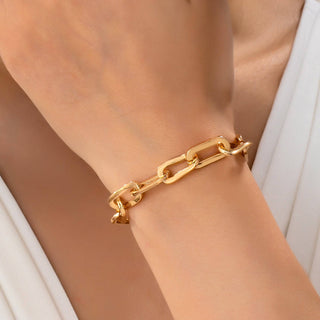 Bold Chunky Gold Link Bracelet-JOSSLYN by wall to wall-80B1676-The Twisted Chandelier